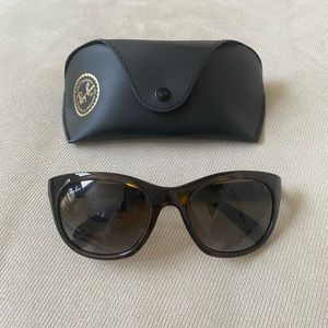 Brand NEW Women’s Ray Ban Polarized Sunglasses